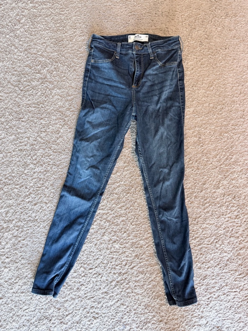 Hollister Women's Dark Wash Skinny Jeans